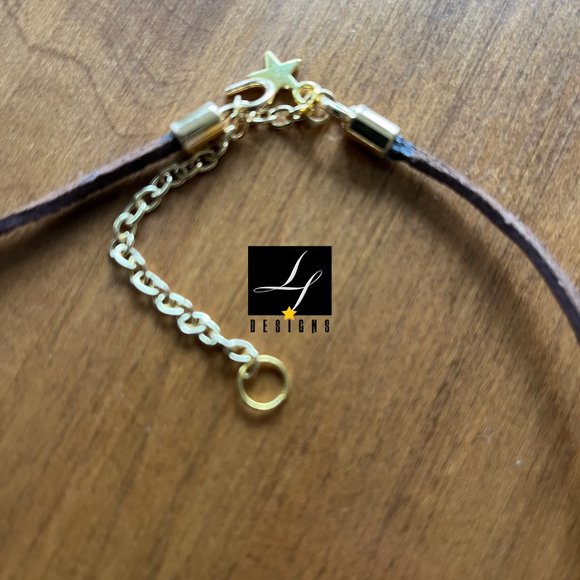 lf Designs: Peace in Sunflowers Choker Collar - Picture 4 of 7